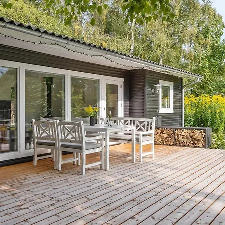 Gorgeous In Hyllinge With Kitchen Holiday home